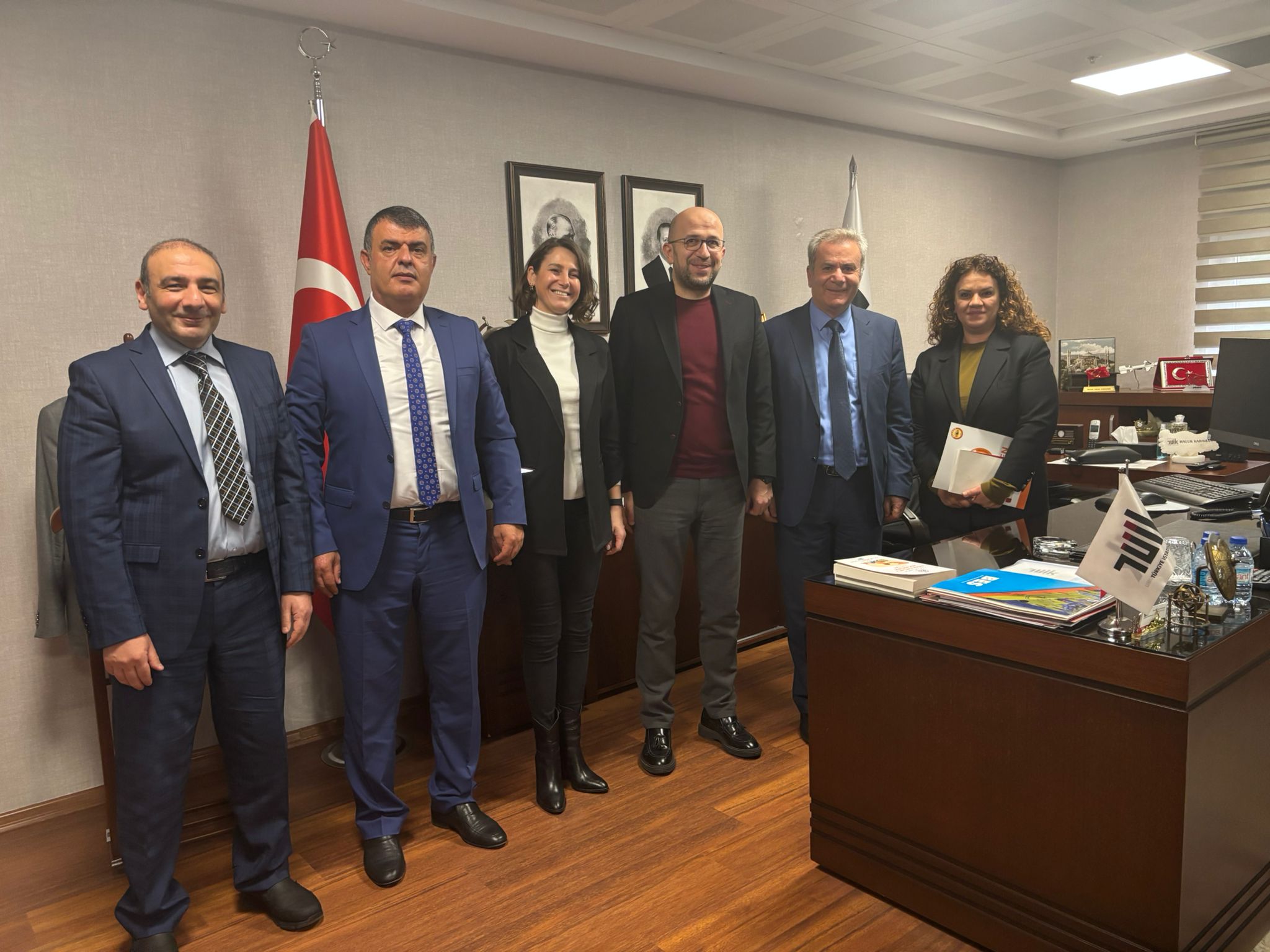 TÜİK Başkan Yardımcısı Sn. İsmail Haluk Karahan’ı ziyaret ettik.